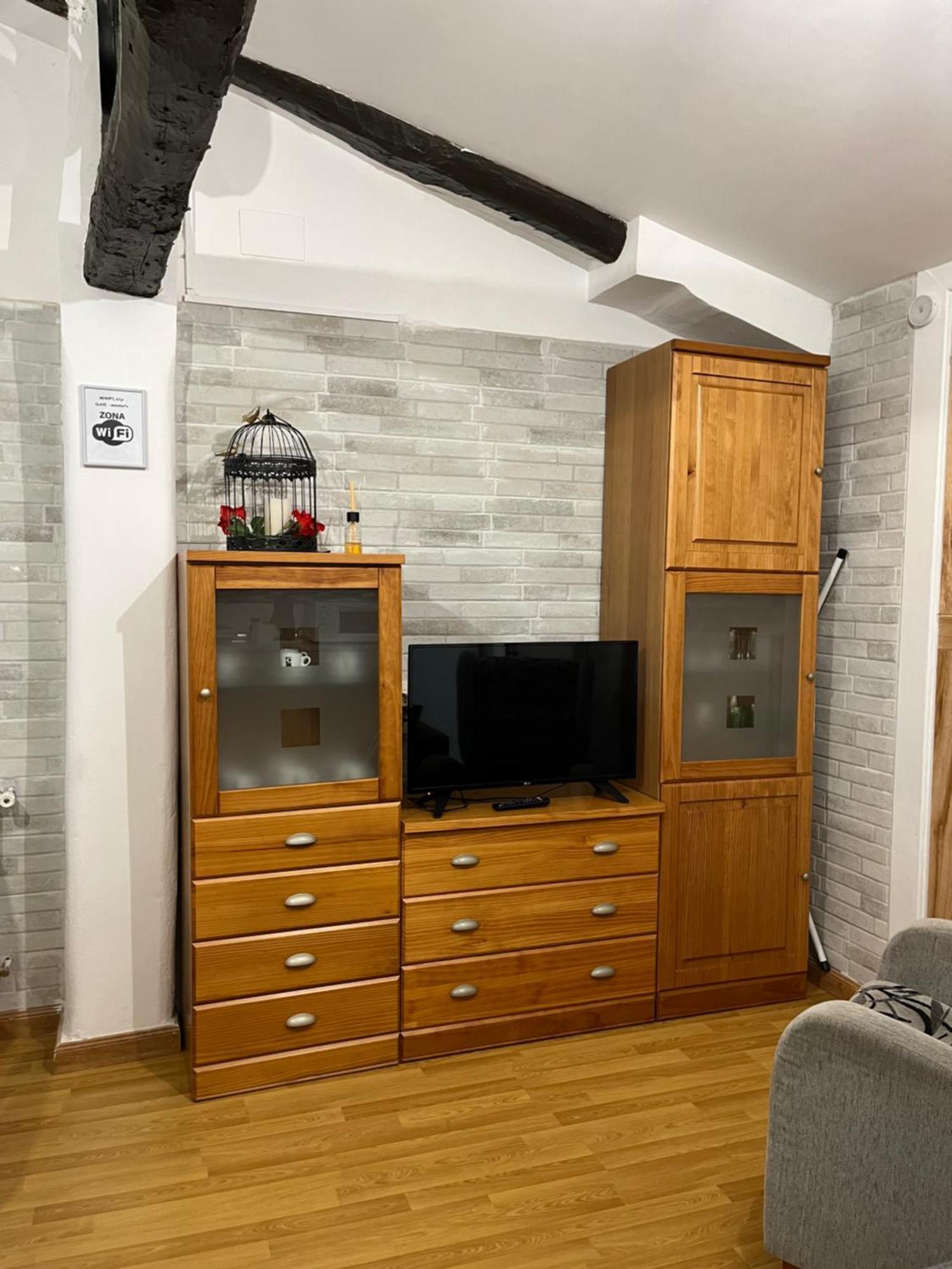 Апартаменты La Casita De Mi Abuela Санто-Доминго-де-ла-Кальсада Экстерьер фото